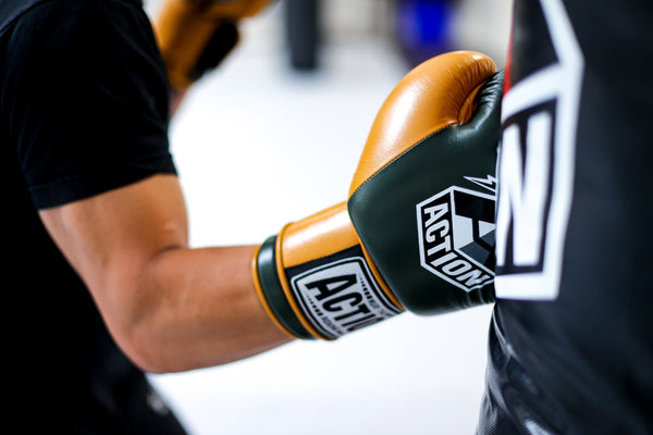 Action O.D. Green Thai Glove